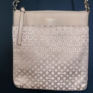 Coach Madison Op Art Pearlescent Swingpack
